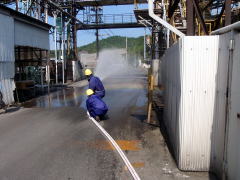 事業所による初期消火訓練