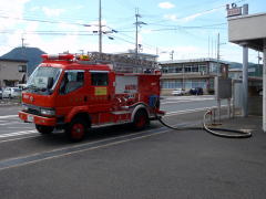 消防自動車がスムーズに水利部署出来ます。