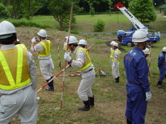 建設部職員による測量訓練