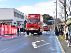 消防車両の行進