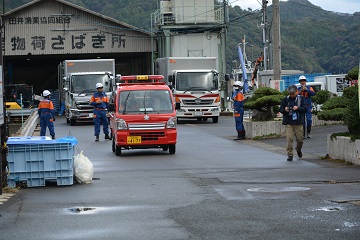 ⑩津波避難訓練（誘導・広報）