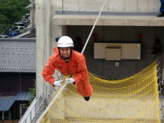 ロープブリッジ渡過訓練