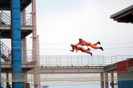 ロープブリッジ渡過訓練