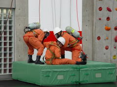 引き揚げ救助訓練の写真