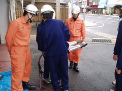 油圧機器取り扱いの写真